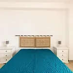 Aria Condizionata E Terrazza Vista Mare 아파트 *