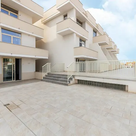 Apartman Aria Condizionata E Terrazza Vista Mare *